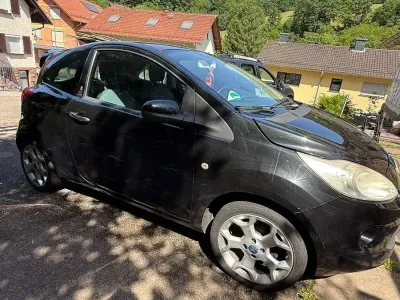 Gebraucht Ford Ka 69 PS (50 kW) 2009 Schwarz Kleinwagen