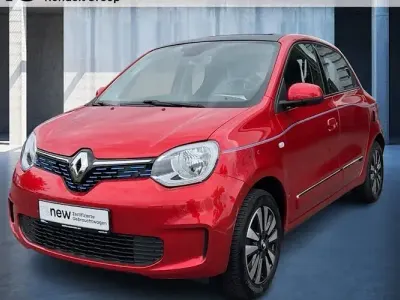 Używany Renault Twingo Intens 60 kW (82 KM) 2022 Czerwony Hatchback