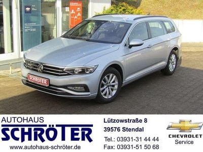 Gebraucht VW Passat Business 150 PS (110 kW) 2022 Scale silver metallic Kombi