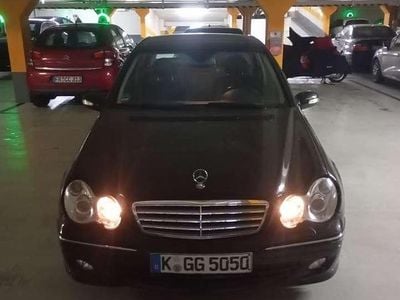 Gebraucht Mercedes C200 122 PS (89 kW) 2004 Schwarz Limousine