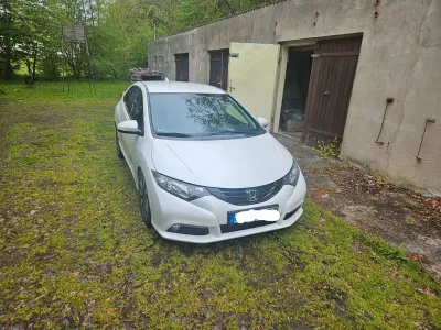 Käytetty Honda Civic Sport 150 HP (110 kW) 2012 Valkoinen Sedan