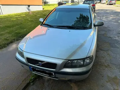 Gebraucht Volvo S60 163 PS (119 kW) 2002 Silber Limousine