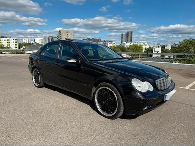 Mercedes C200