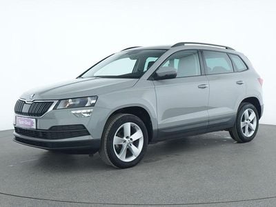 Grau Gebraucht 2021 Skoda Karoq Ambition SUV | 17.885 € (Superpreis)