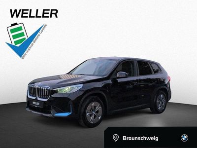 Schwarz Gebraucht 2023 BMW iX1 Performance SUV | 33.690 € (Superpreis)