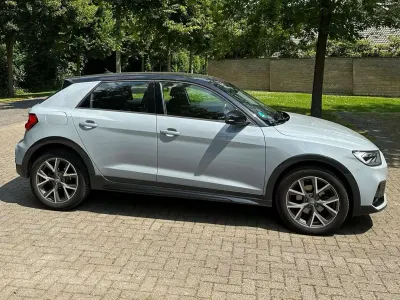 Gebraucht Audi A1 116 PS (85 kW) 2020 Grau SUV