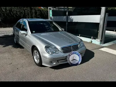 Gebraucht Mercedes C200 122 PS (89 kW) 2005 Silber Limousine