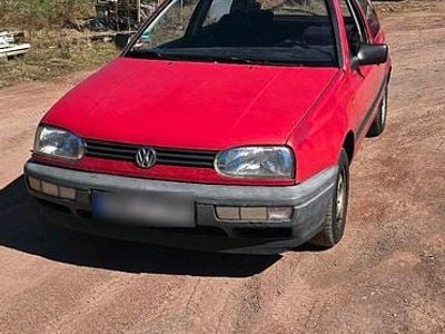 Second-hand VW Golf III 75 CP (55 kW) 1993 Hatchback