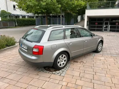 Gebraucht Audi A4 131 PS (96 kW) 2002 Silber Kombi