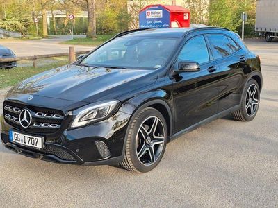 Second-hand Mercedes GLA220 Edition 184 CP (135 kW) 2019 Negru SUV