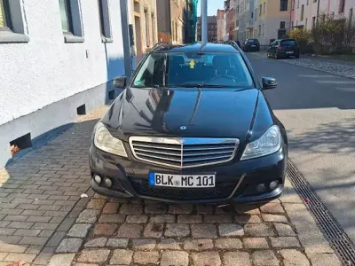 Gebraucht Mercedes C220 231 PS (169 kW) 2012 Schwarz Limousine