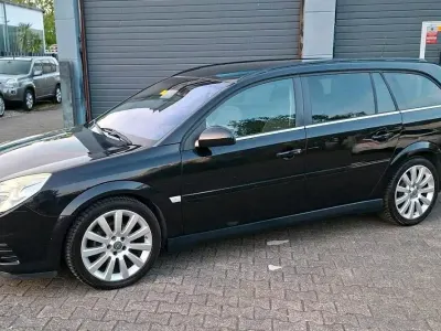 Brugt Opel Vectra 150 HK (110 kW) 2006 Sort Stationcar