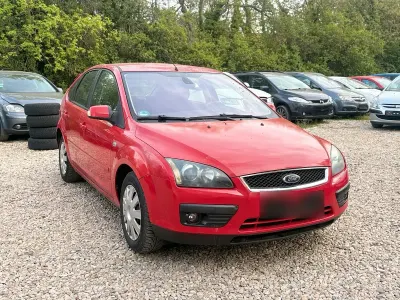 Używany Ford Focus 125 KM (91 kW) 2006 Czerwony