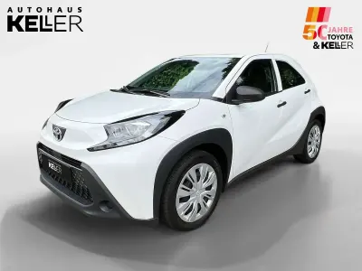 Gebraucht Toyota Aygo X 72 PS (52 kW) 2023 Weiß SUV