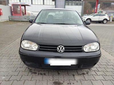VW Golf IV