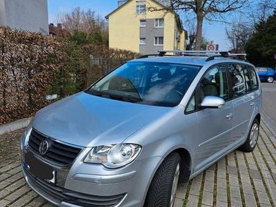 Gebraucht VW Touran Trendline 102 PS (75 kW) 2009 Silber Van / Kleinbus