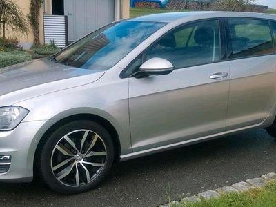 Gebraucht VW Golf VII 140 PS (102 kW) 2012 Silber Limousine