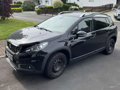Gebraucht Peugeot 2008 Allure 131 PS (96 kW) 2016 Schwarz SUV