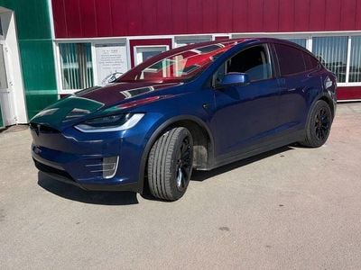Usado Tesla Model X 244 kW (332 HP) 2018 Azul SUV