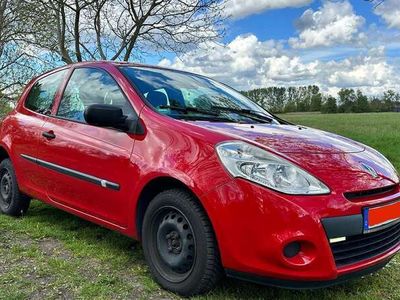 gebraucht Renault Clio Clio1.2 16V 75 Yahoo!