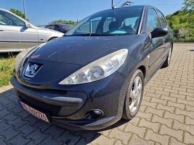 Gebraucht Peugeot 206+ 68 PS (50 kW) 2010 Lack grau hurricane Kleinwagen