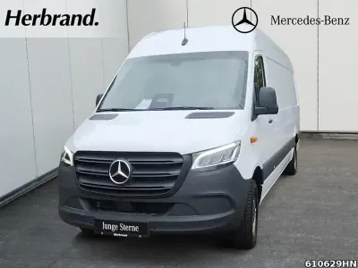 Gebraucht Mercedes Sprinter 170 PS (125 kW) 2025 Weiß Van