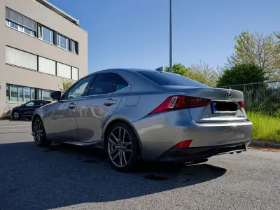 Brugt Lexus IS300h Sport Line 223 HK (164 kW) 2016 Sølv Sedan