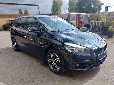 Schwarz Gebraucht 2015 BMW 220 Sport Line Kombi | 10.750 € (Guter Preis)