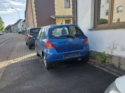 Gebraucht Toyota Yaris Sol 87 PS (63 kW) 2007 Blau Kleinwagen