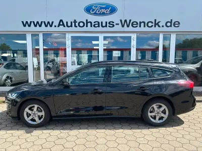Gebraucht Ford Focus Cool & Connect 120 PS (88 kW) 2022 Schwarz Kombi
