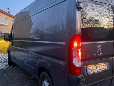 Grau Gebraucht 2018 Peugeot Boxer Van | 11.000 €