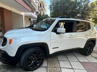 Gebraucht Jeep Renegade 140 PS (102 kW) 2018 Weiß SUV