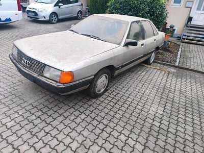 Begagnad Audi Quattro 133 HK (97 kW) 1989 Silver Sportkupé