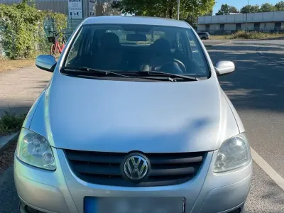 Gebraucht VW Fox 75 PS (55 kW) 2007 Silber Kleinwagen
