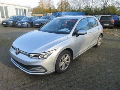 Gebraucht VW Golf VII Life 110 PS (80 kW) 2021 Silber Kleinwagen