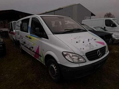 Gebraucht Mercedes Vito 116 PS (85 kW) 2007 Arktikweiss Van