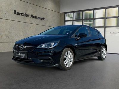 Używany Opel Astra 131 KM (96 kW) 2019 Czarny Sedan/Limuzyna