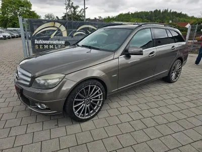 Gebraucht Mercedes C220 Edition 170 PS (125 kW) 2009 Grau Kombi