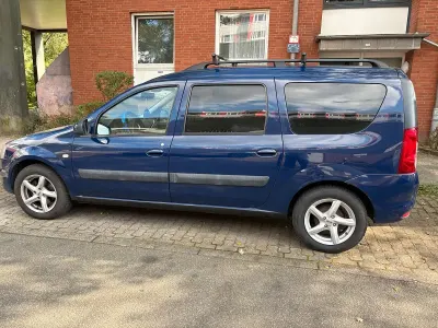 Używany Dacia Logan 87 KM (63 kW) 2009 Niebieski Kombi