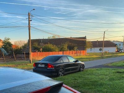 Second-hand Volvo S60 179 CP (131 kW) 2003 Negru Berlinǎ