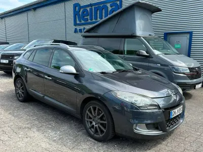 Gebraucht Renault Mégane GrandTour Play 179 PS (131 kW) 2010 Grau eclipse Kombi