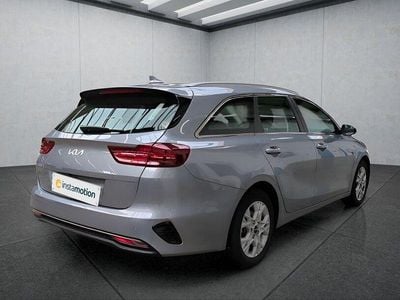 Second-hand Kia Ceed 140 CP (102 kW) 2025 Argintiu Hatchback