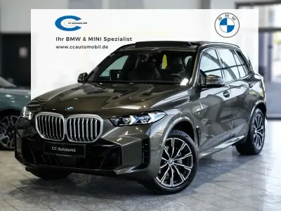 Gebraucht BMW X5 M Sport 298 PS (219 kW) 2024 Manhattan green SUV