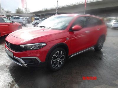 Second-hand Fiat Tipo Cross 101 CP (74 kW) 2022 Roșu Break