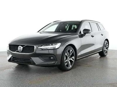 Platinum grau Gebraucht 2025 Volvo V60 Core Kombi | 34.750 € (Superpreis)