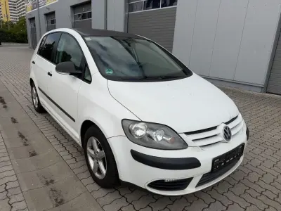 Gebraucht VW Golf IV Trendline 140 PS (102 kW) 2006 Weiß Limousine