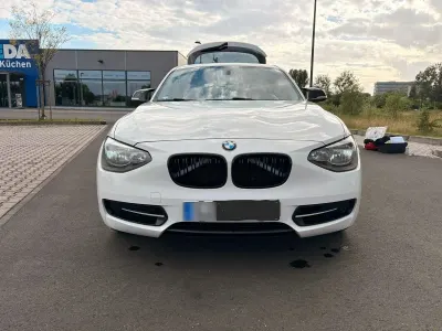 Gebraucht BMW 116 Sport Line 136 PS (100 kW) 2012 Weiß Kleinwagen