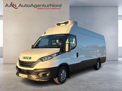 Weiß Gebraucht 2023 Iveco Daily Van / Kleinbus | 58.450 €