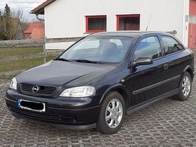 Gebraucht Opel Astra Comfort 84 PS (61 kW) 2001 Schwarz Limousine