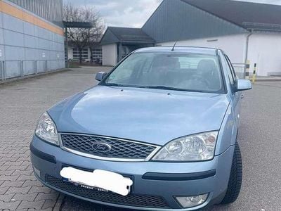 Gebraucht Ford Mondeo Trend 145 PS (106 kW) 2005 Blau Limousine